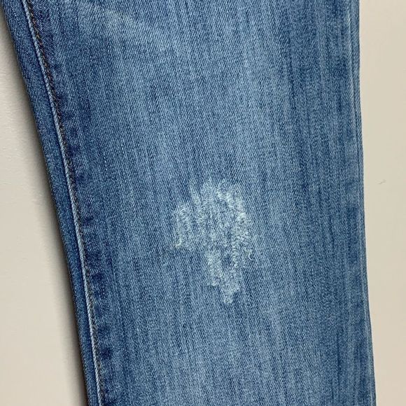 Billabong Boho Embroidered Low Rise Jeans Flare Leg Cotton Med Wash Sz S - Picture 7 of 16